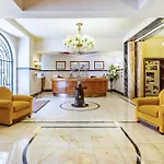 فندق Britania Art Deco