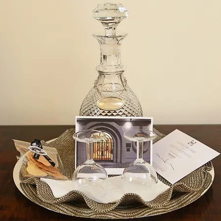 Britania Art Deco 4*