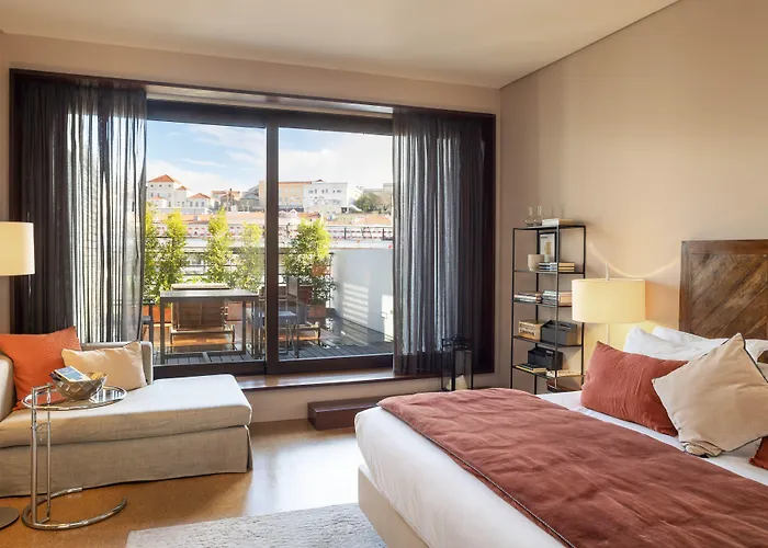 Britania Art Deco Hotel 4*