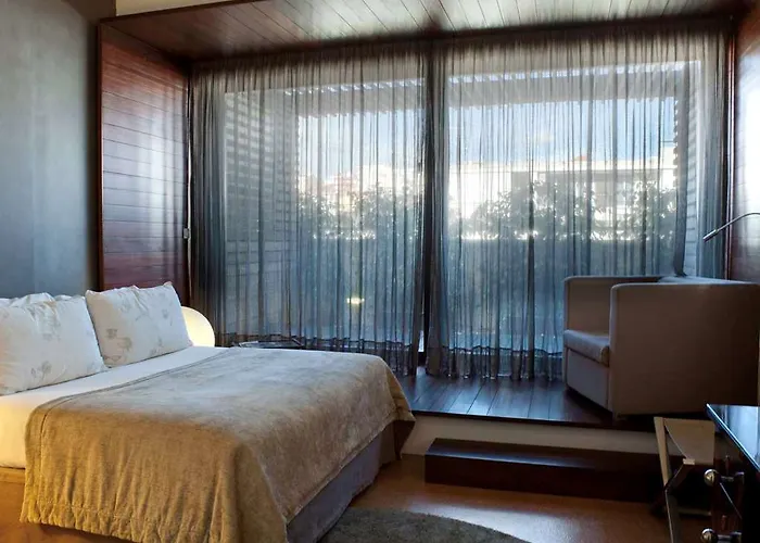 Britania Art Deco 酒店 4*